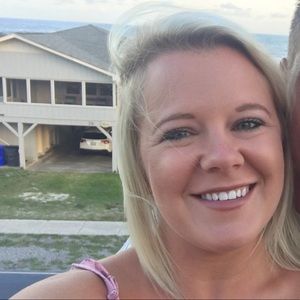 Meet your Posher, Beverly